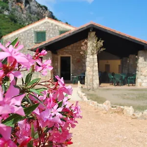 https://punto-di-ristoro-uttolo.in-sardinia.net