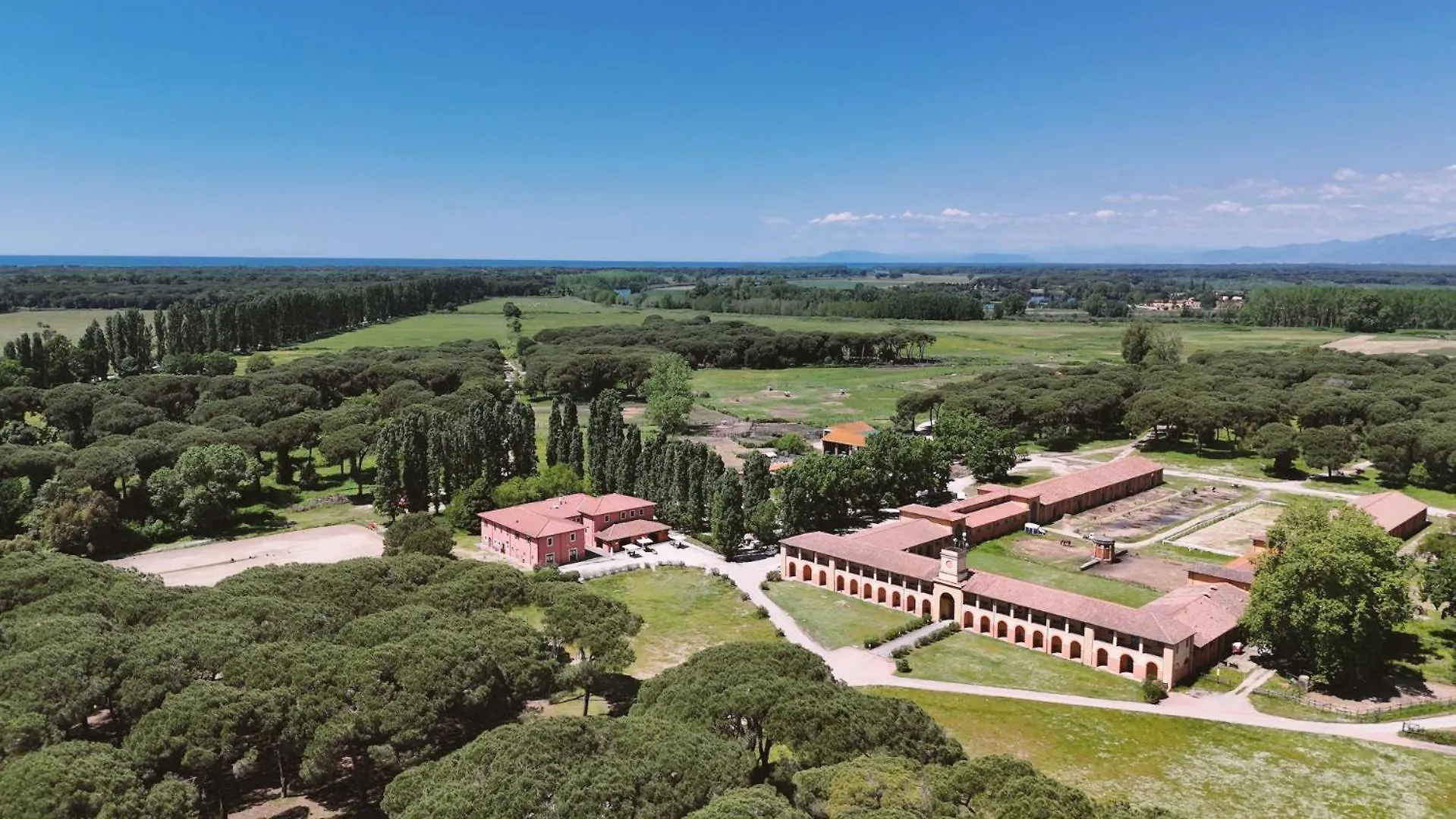 Отель Casale La Sterpaia Пиза
